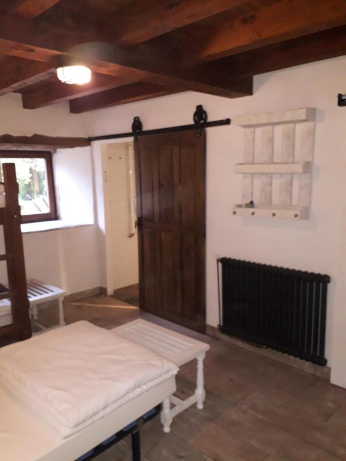 Albergue O Xistral Abadín Buitenkant foto
